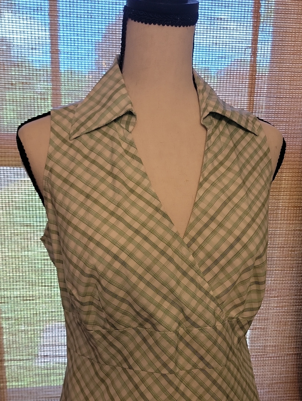 LOFT Light Green and White Plaid Sleeveless Top